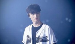 张艺兴爆料金俊勉视频,独家视频揭秘兄弟情深