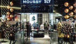 网红服装店爆料案例视频,揭秘幕后真相，带你走进时尚圈风云